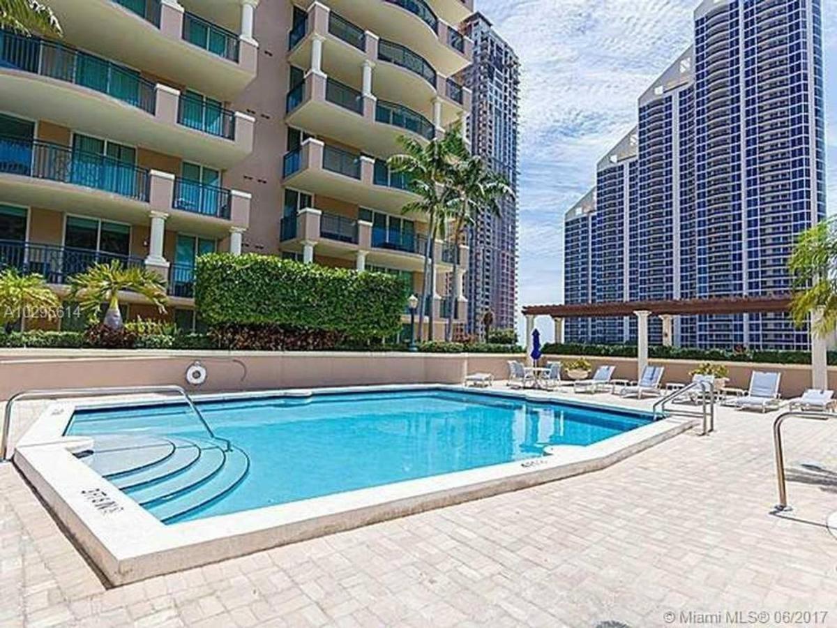 Stylish Modern 2Bd/2Bth Apt. Min To Beach Miami Beach Eksteriør billede